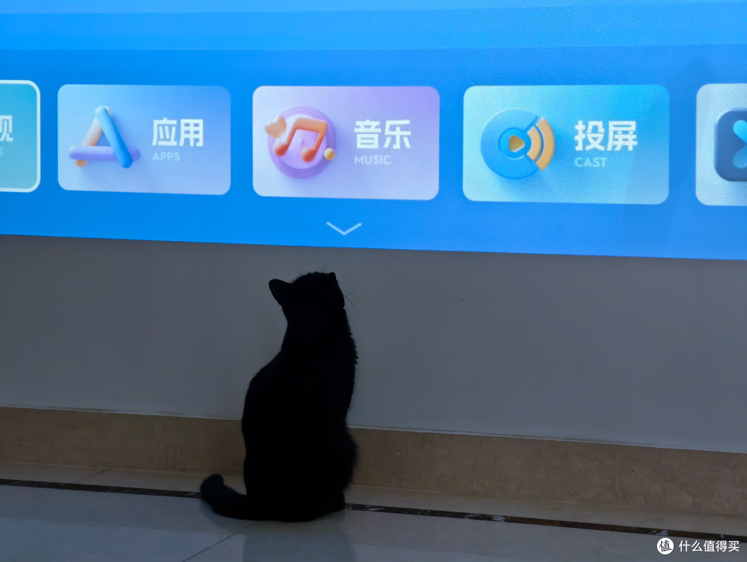 抢电视太累了!入手哈趣投影仪H3,独享专属大屏~
