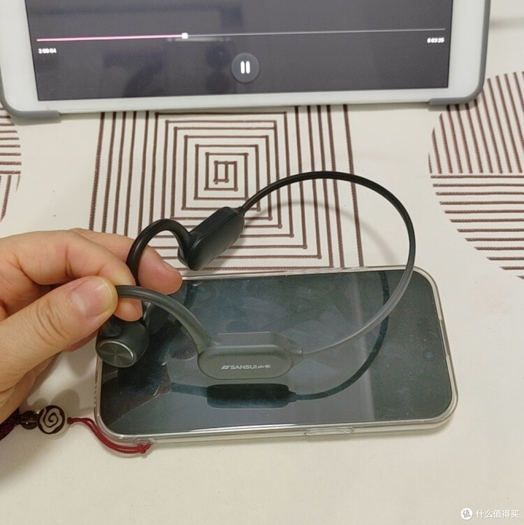 山水骨传导耳机：运动听歌新选择