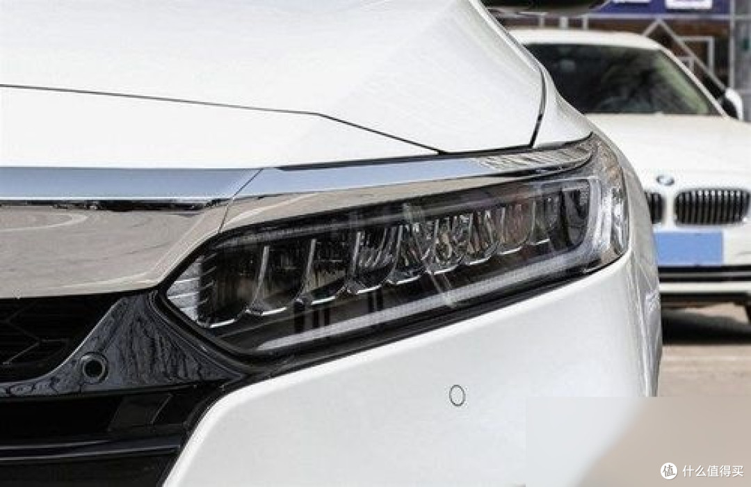 都2025年了,真的还有人会去改汽车大灯吗?我改完后觉得超值