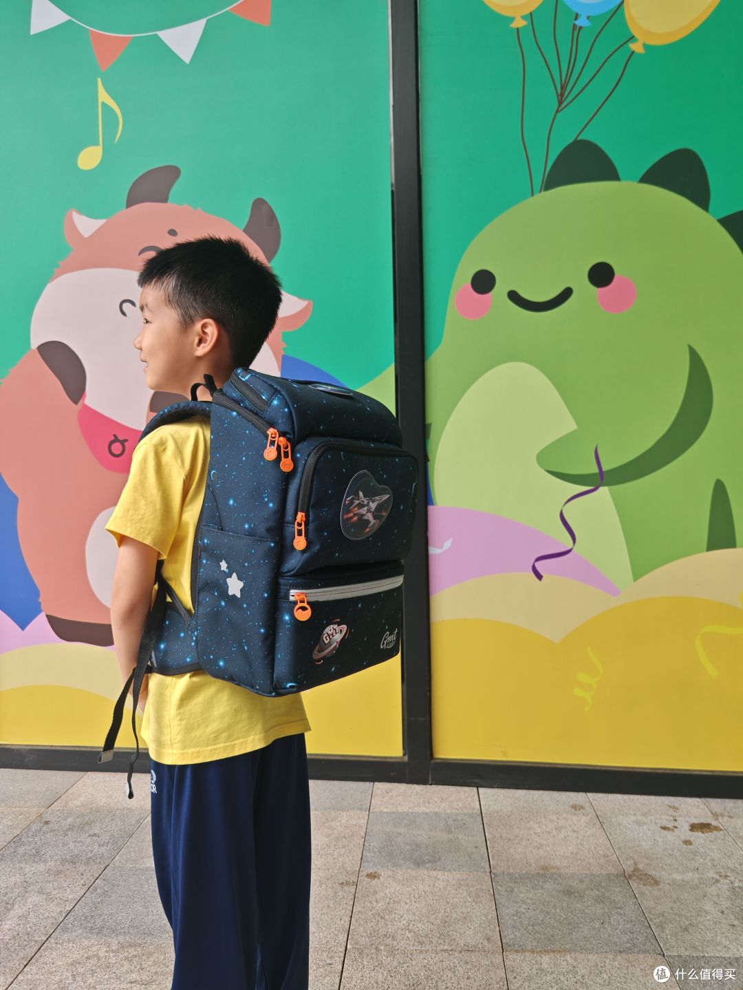 书包选购这么多坑?GMT for Kids护脊书包的Light超轻小方包必看
