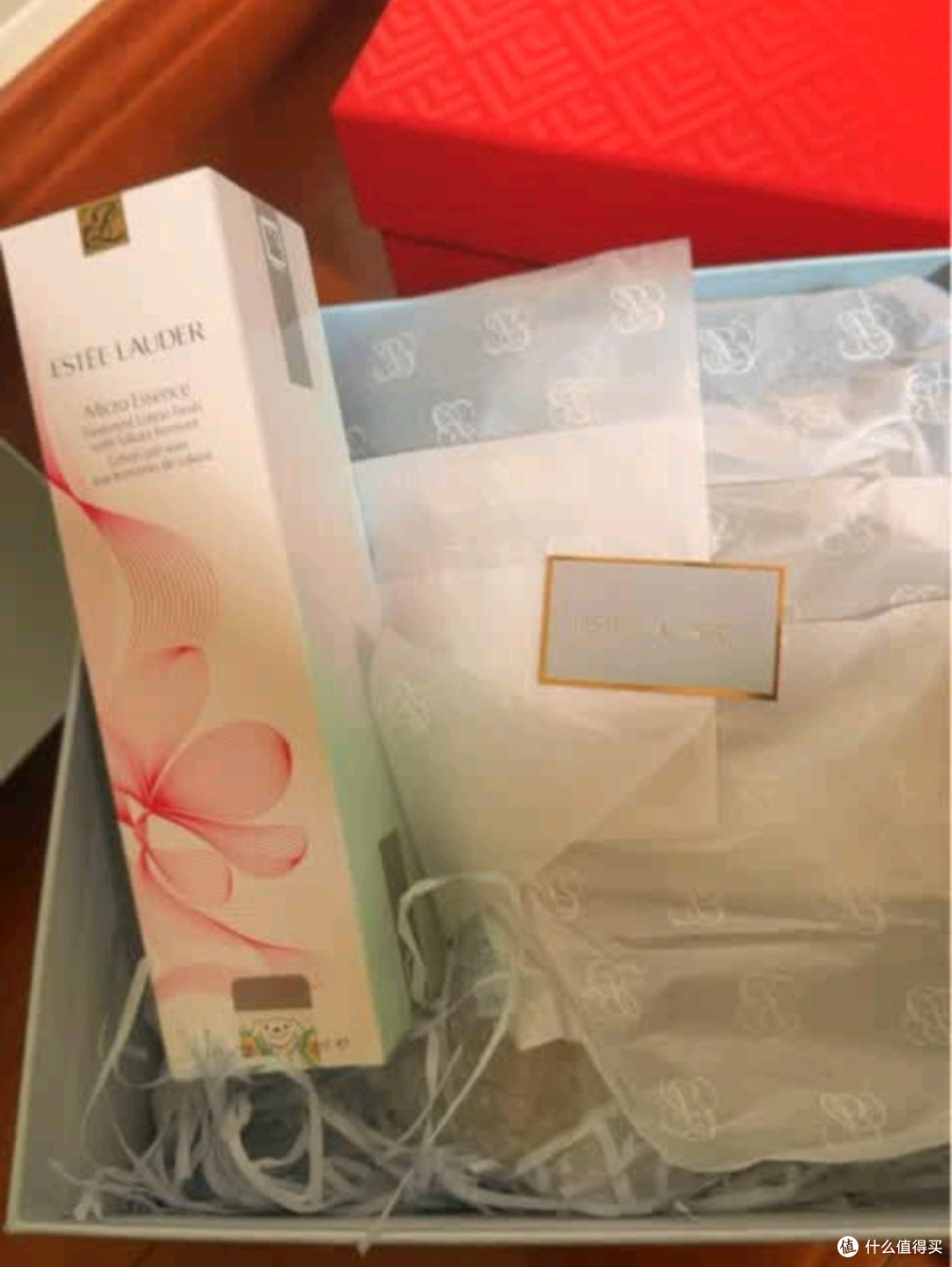 舒缓修护,雅诗兰黛樱花水礼盒