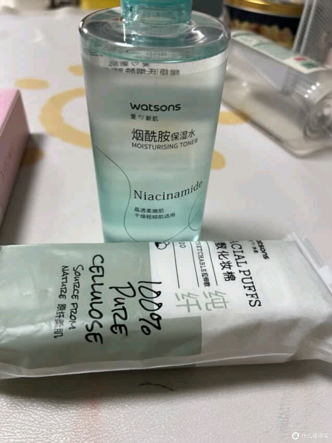 屈臣氏烟酰胺保湿水500毫升：肌肤的水润守护者