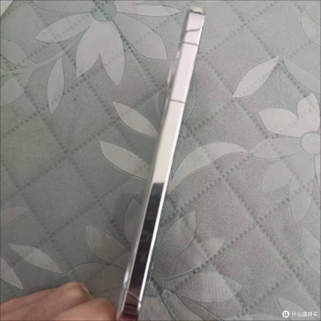 华为Pura 70:科技与美学的融合