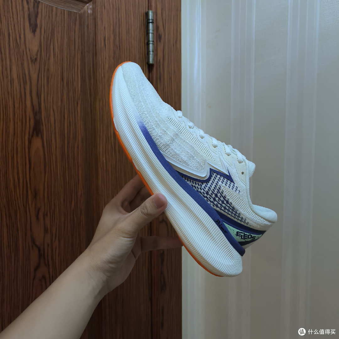 265元361度eleos大地跑鞋开箱，平价的小甘油
