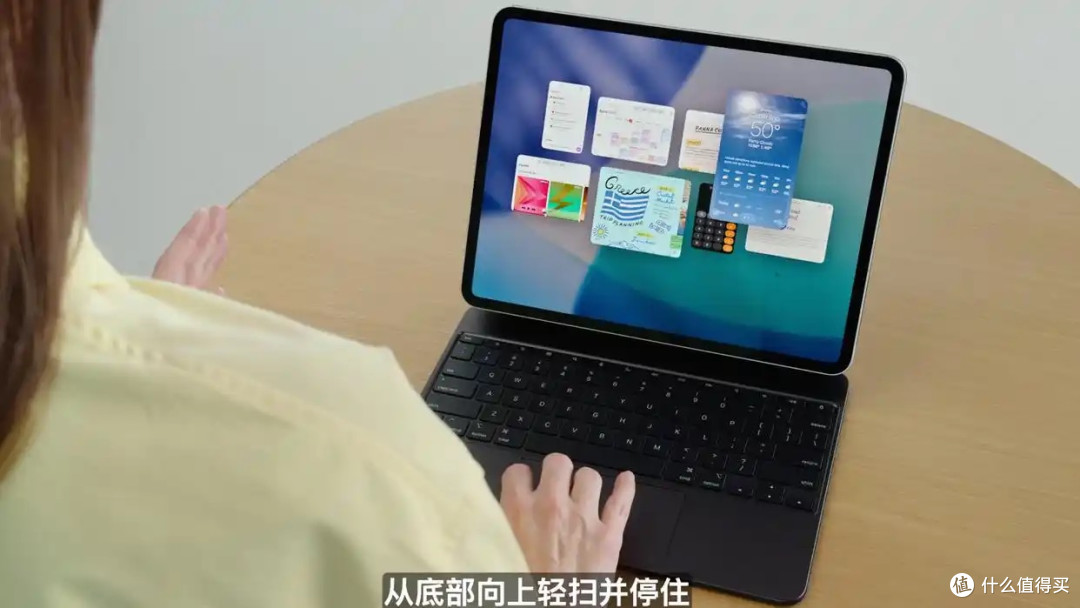 iOS 26来了！外观剧变堪称惊艳，但功能有些无趣