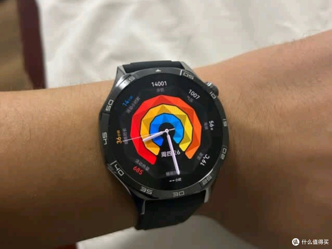 华为HUAWEI WATCH GT 5：智能手表，情绪健康的新守护者
