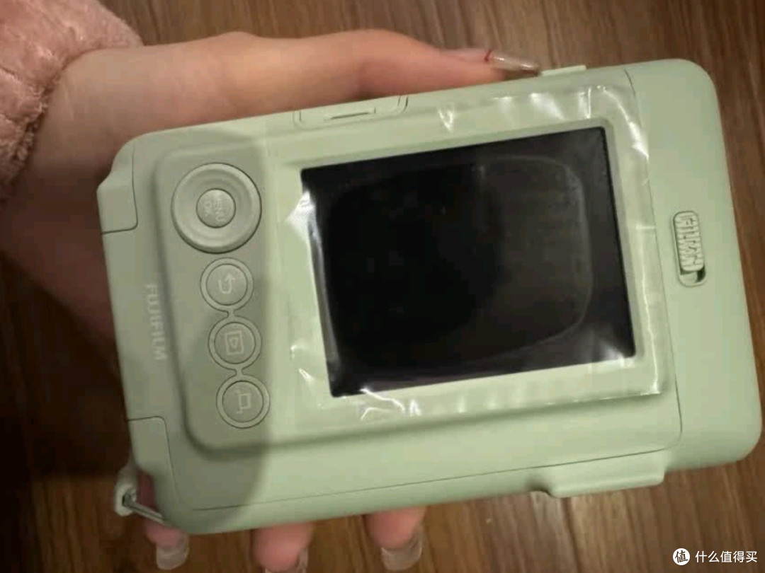INSTAX富士instax Liplay：恋人白的浪漫，数模一次成像的魔法