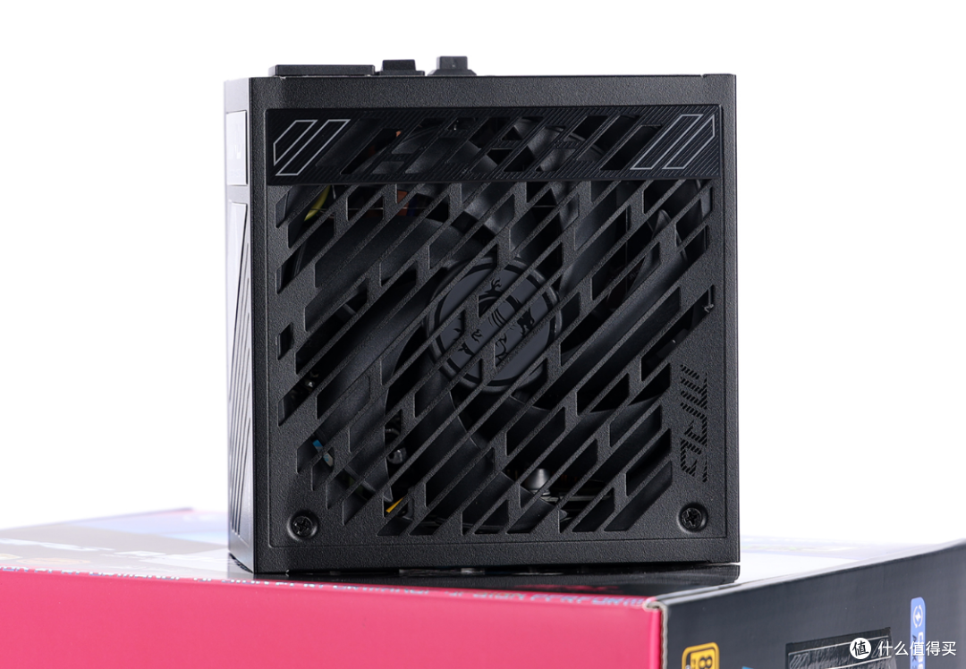 5090D搭配265K整机用啥电源？微星MPG A1000GS PCIE5暗黑电源实测