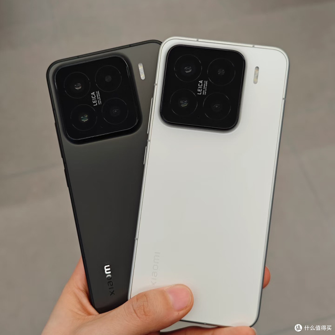 小米15：小屏旗舰中的六边形战士