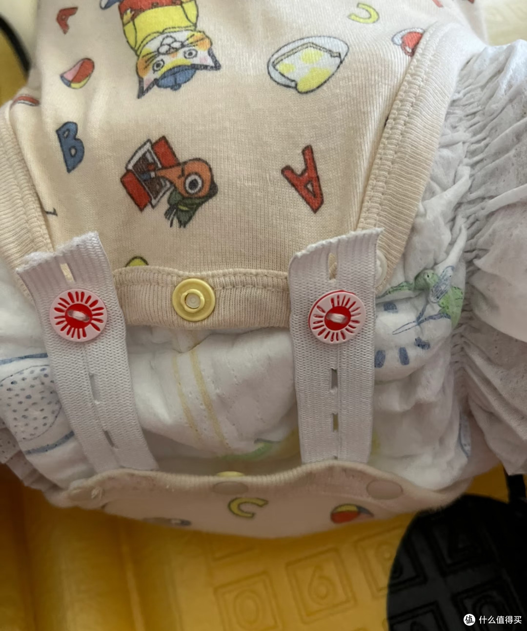 被婆婆的“抠搜带娃智慧”惊呆了,不花啥钱,还搞了不少育儿神器