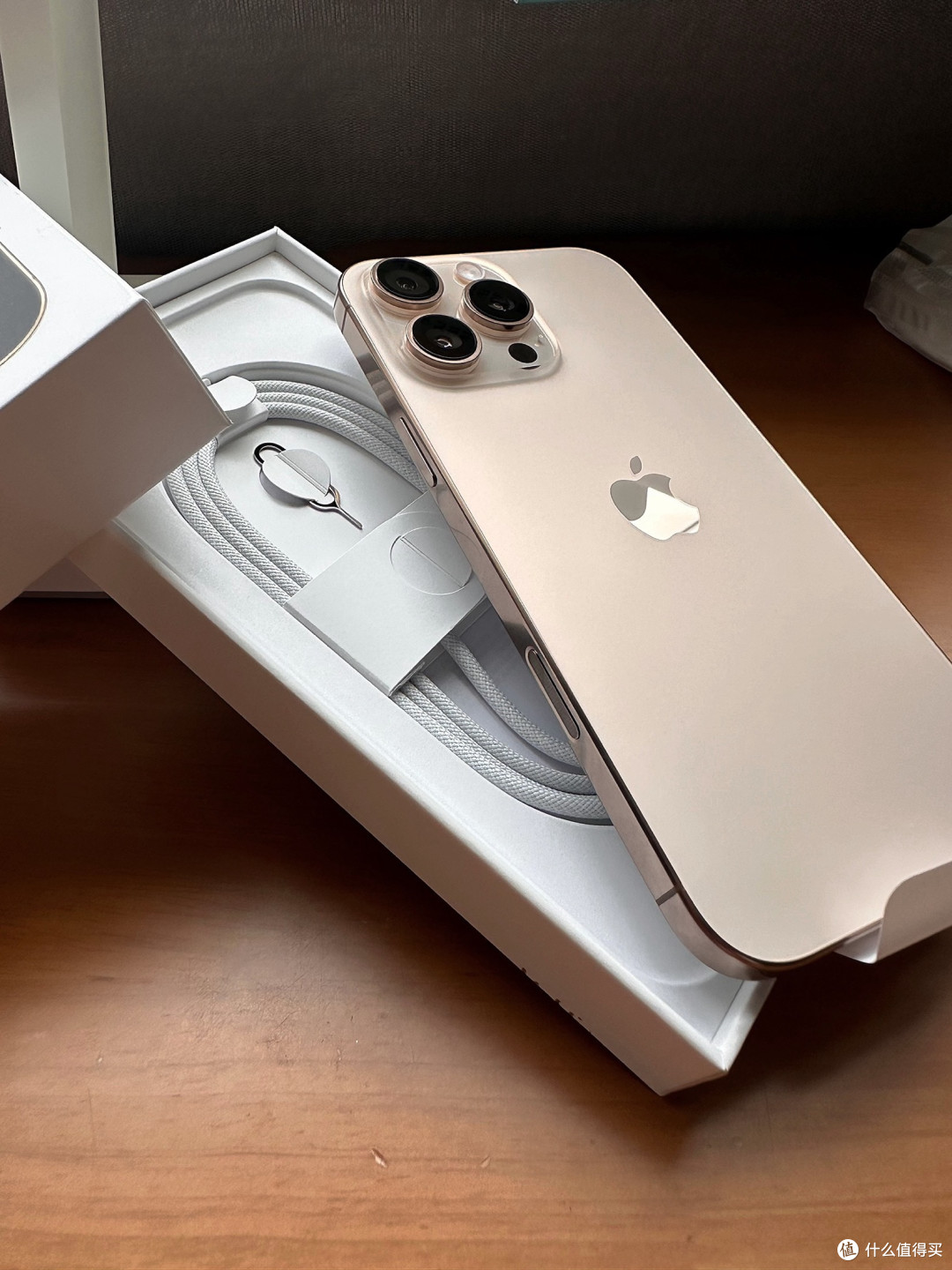 iOS 26上手体验:界面革新,惊喜满满!