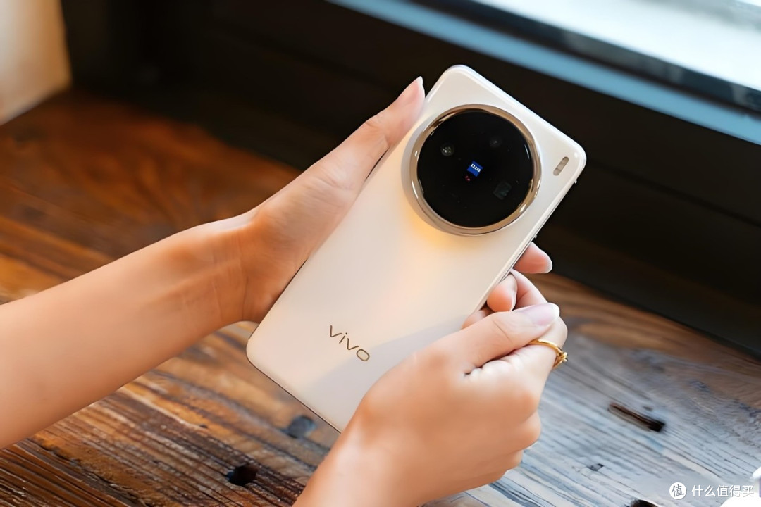 vivo发力618,16GB+512GB跌至3305元,天玑9400+蔡司100倍变焦