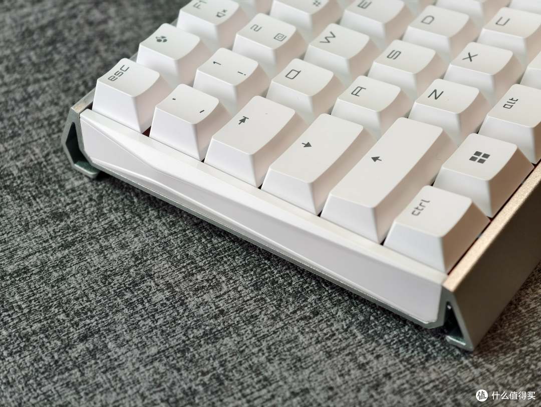 回归本源,就是一把够用的键盘——CHERRY MX3.0S NBL
