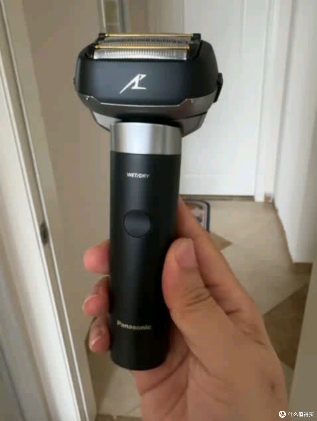 松下大锤子2.0剃须刀：高效顺滑体验