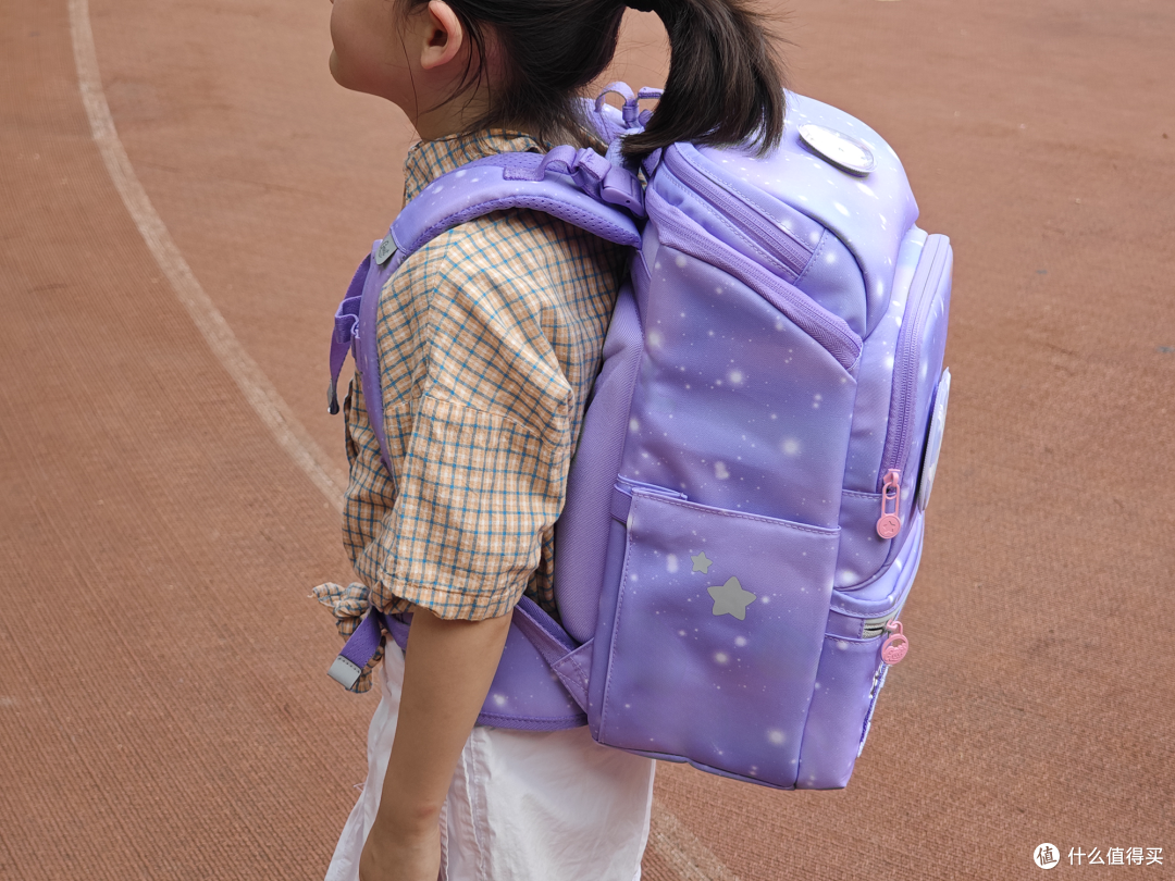 小学生标配:GMT护脊书包Light Pro小方包升级版,容量大好看又护脊