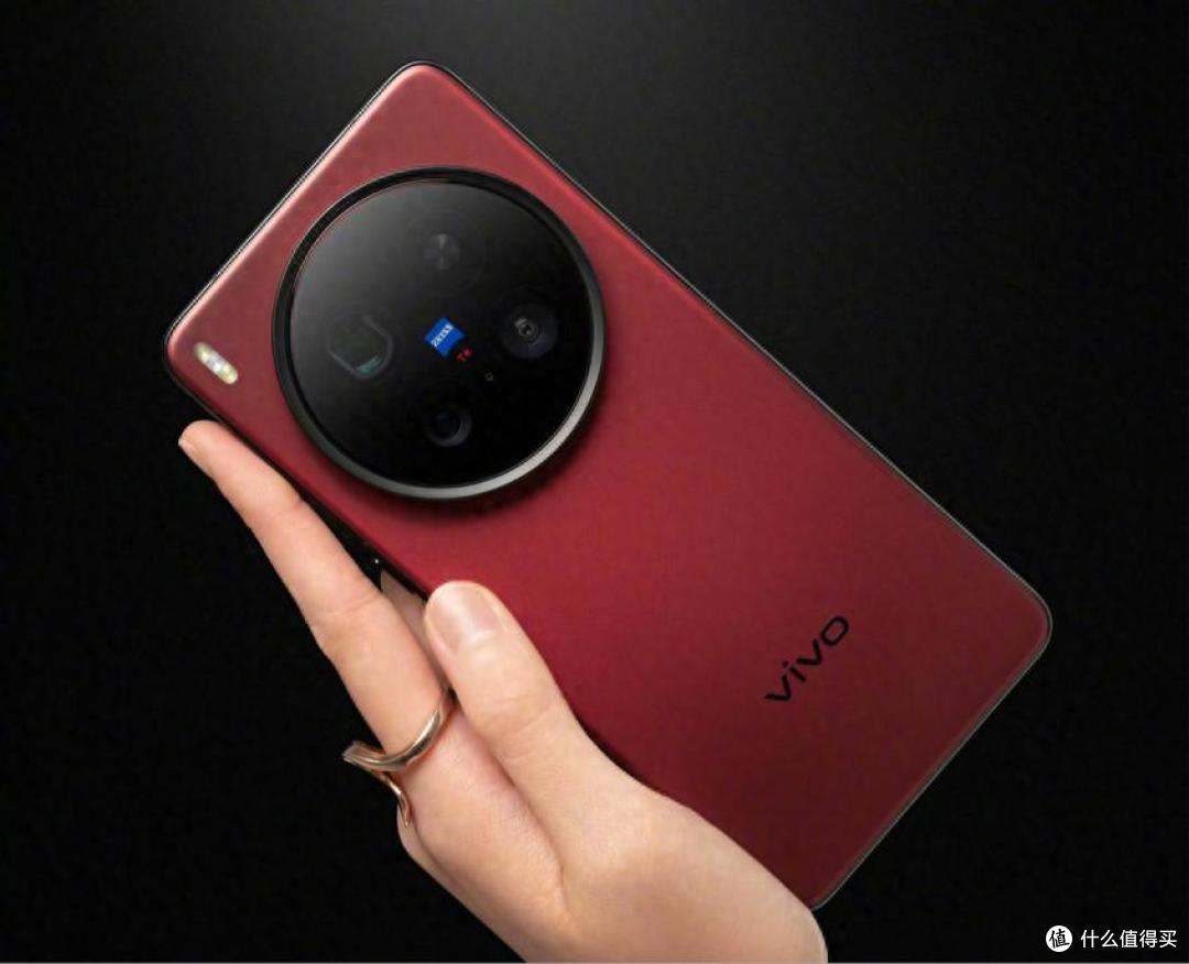 vivo小屏新机曝光:天玑9500+超声波+潜望镜,或9月正式发布