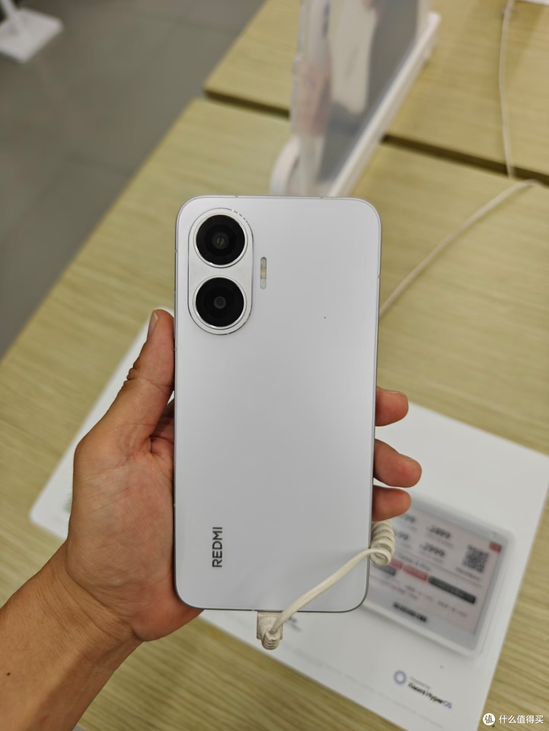 第一次用小米就被圈粉：Redmi Turbo4 Pro配置更打动人
