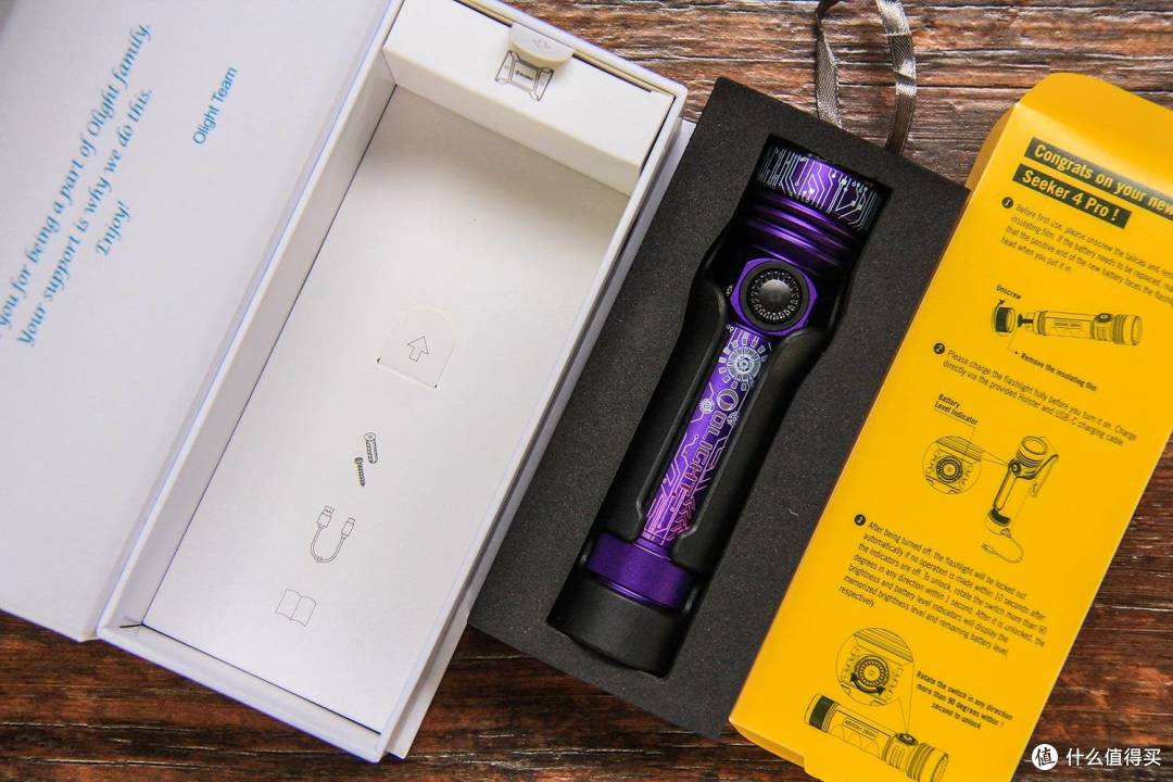 赛博紫傲世而来,丝滑控以爱为光:傲雷SEEKER4 Pro