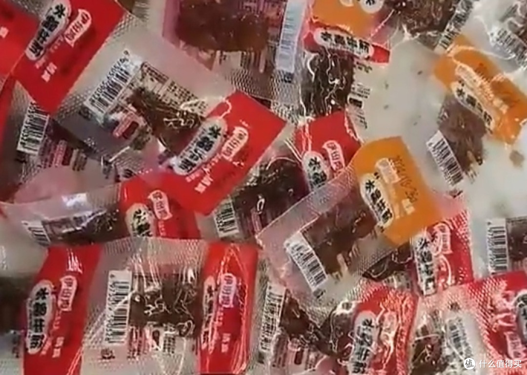 《一口弹牙,解锁牛蹄筋零食的美味密码》