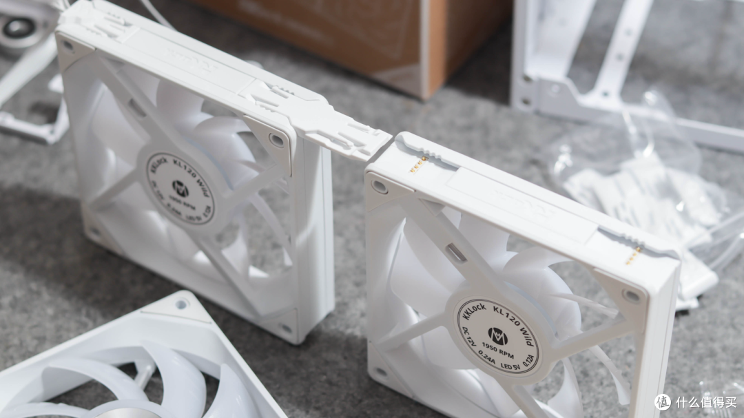 既好看又便宜!如何用一台中端手机预算打造MATX性能主机?