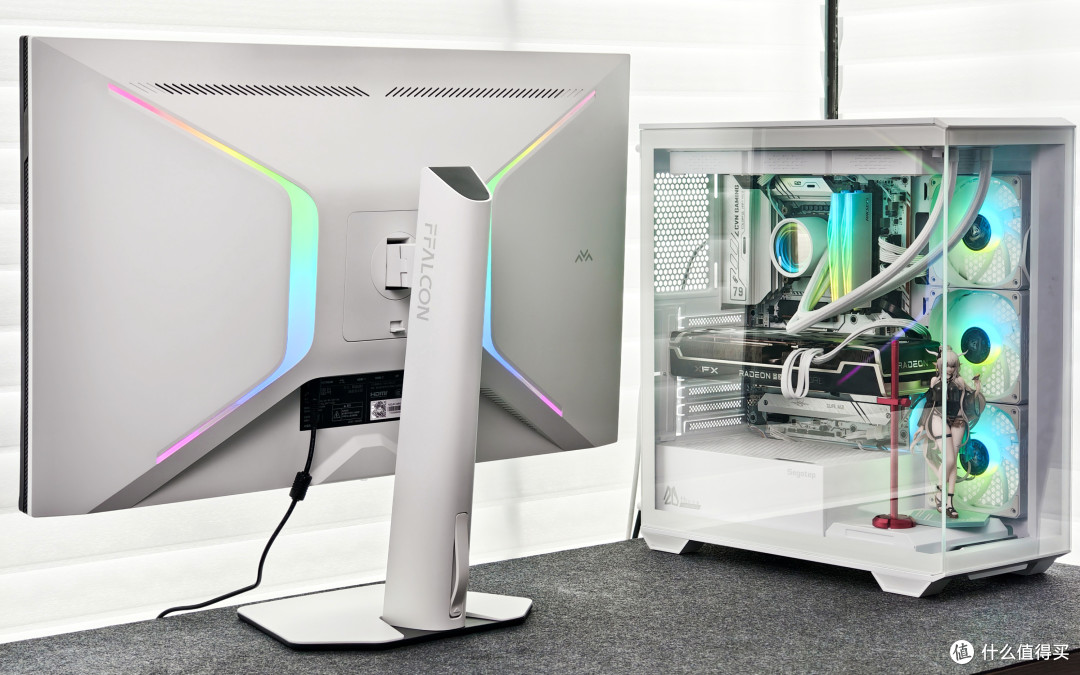 32寸高颜值显示器「雷鸟32U8」测评:4K165Hz/QD-MiniLED/HDR1400
