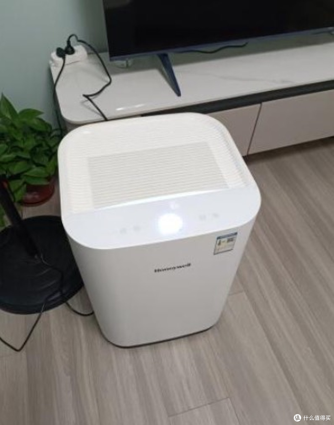 空气净化器哪个品牌效果好？净化二手烟需要多久？会残留烟味吗？