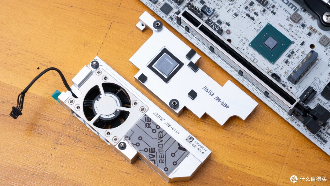 AMD锐龙白色小钢炮：微星MPG B850I EDGE TI WIFI 主板评测