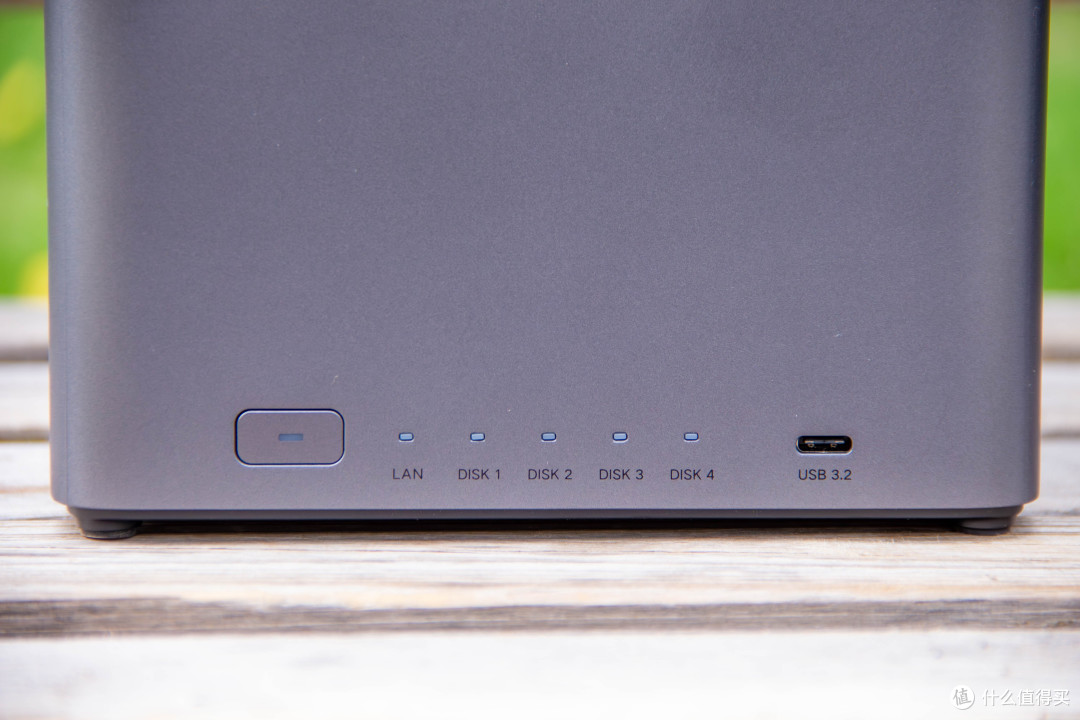 千元四盘位！入门NAS版本答案 DH4300 Plus