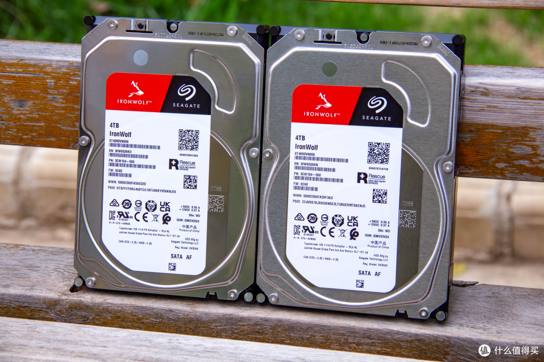 千元四盘位！入门NAS版本答案 DH4300 Plus