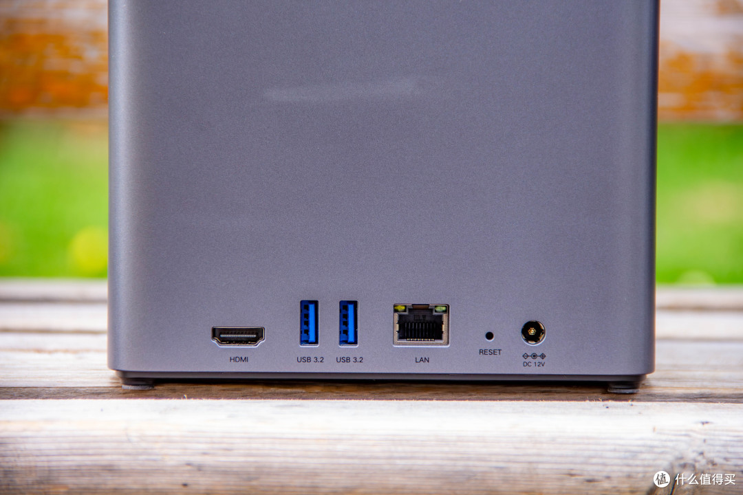 千元四盘位！入门NAS版本答案 DH4300 Plus