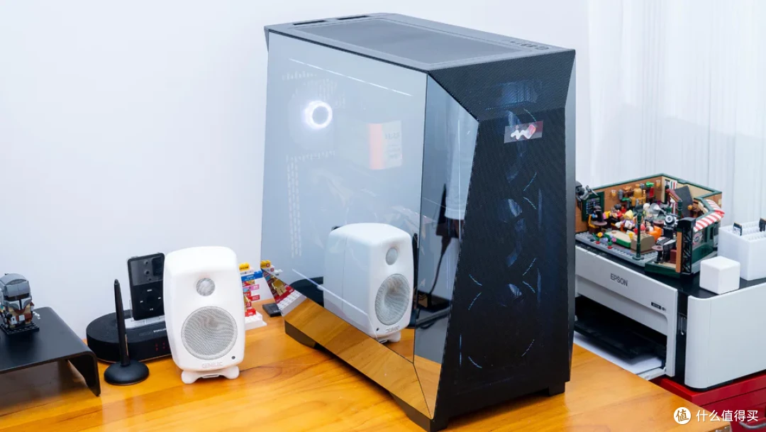 INWIN迎广Prism稜 华硕 X870E-E 索泰 5070Ti 天启装机分享