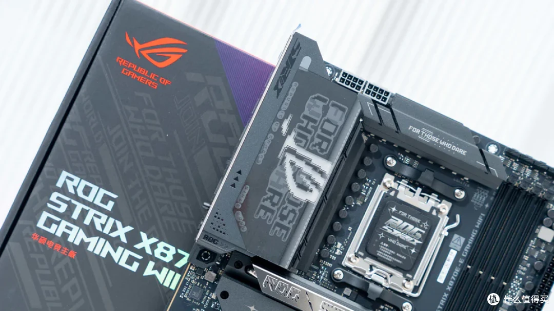 INWIN迎广Prism稜 华硕 X870E-E 索泰 5070Ti 天启装机分享