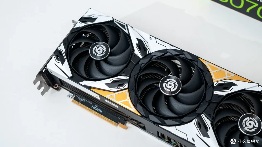 INWIN迎广Prism稜 华硕 X870E-E 索泰 5070Ti 天启装机分享