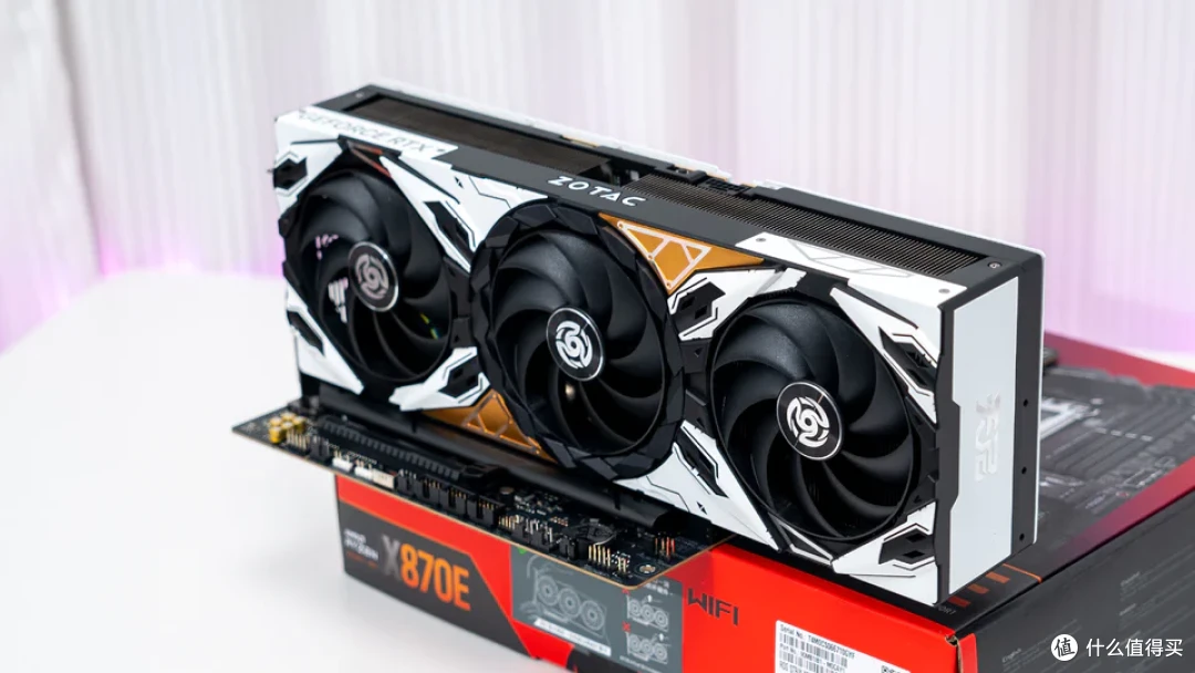 INWIN迎广Prism稜 华硕 X870E-E 索泰 5070Ti 天启装机分享
