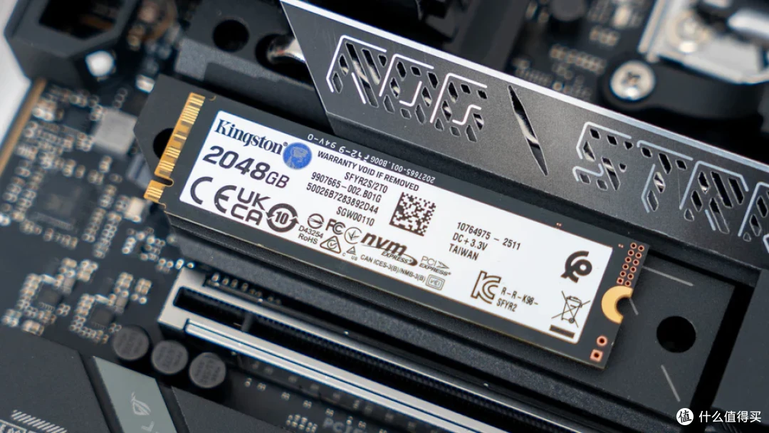 INWIN迎广Prism稜 华硕 X870E-E 索泰 5070Ti 天启装机分享