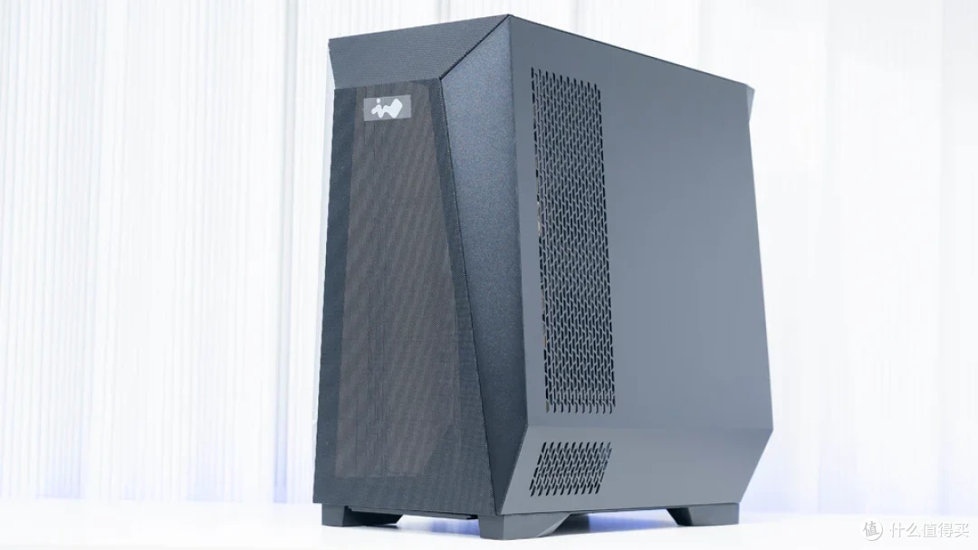 INWIN迎广Prism稜 华硕 X870E-E 索泰 5070Ti 天启装机分享