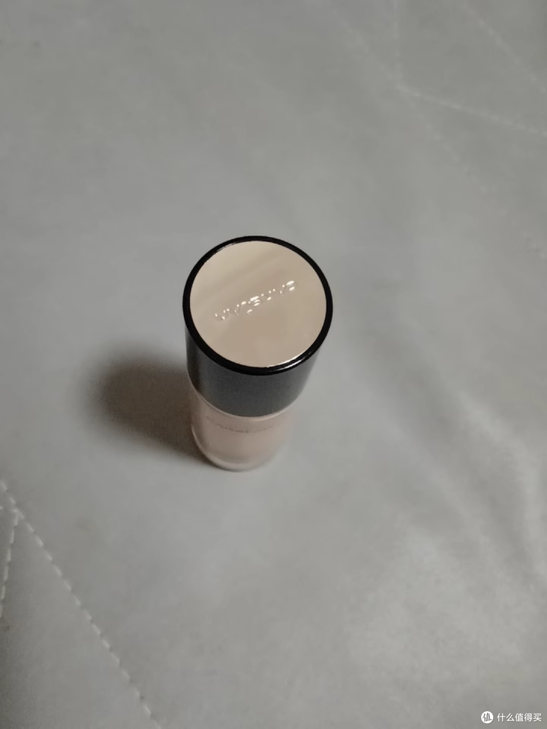 卡姿兰粉底液实测:干混油皮的持妆救星,真有这么神?