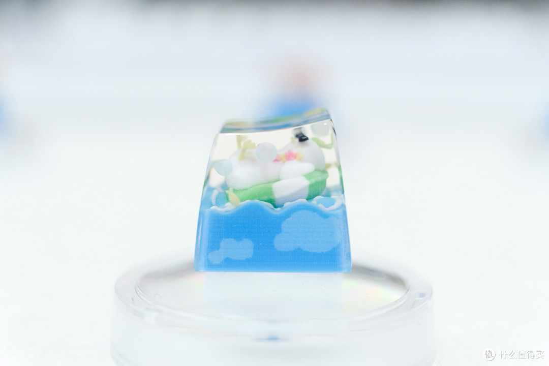炎炎夏日的一丝清凉意，KEYMOJI键墨泳池派对个性键帽