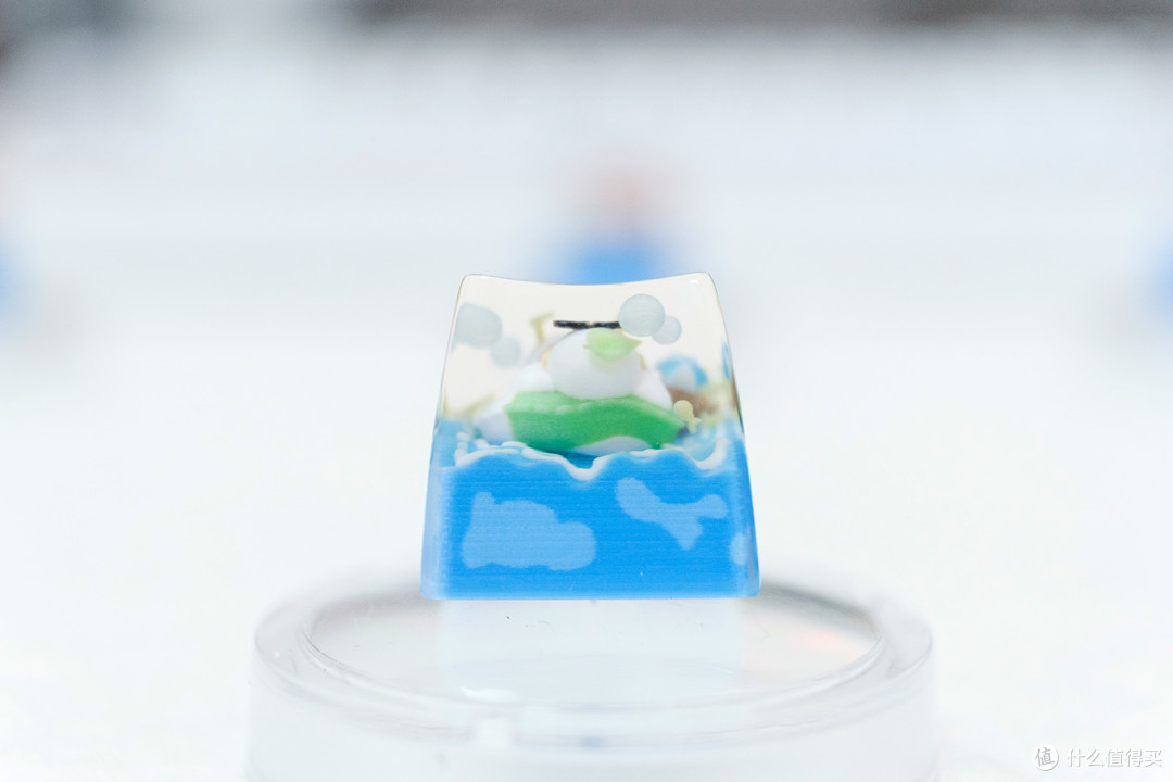 炎炎夏日的一丝清凉意，KEYMOJI键墨泳池派对个性键帽