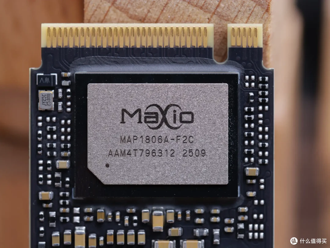 国产主控发力，售价更亲民:宏碁掠夺者GM9 PCIe5.0 SSD专业向评测
