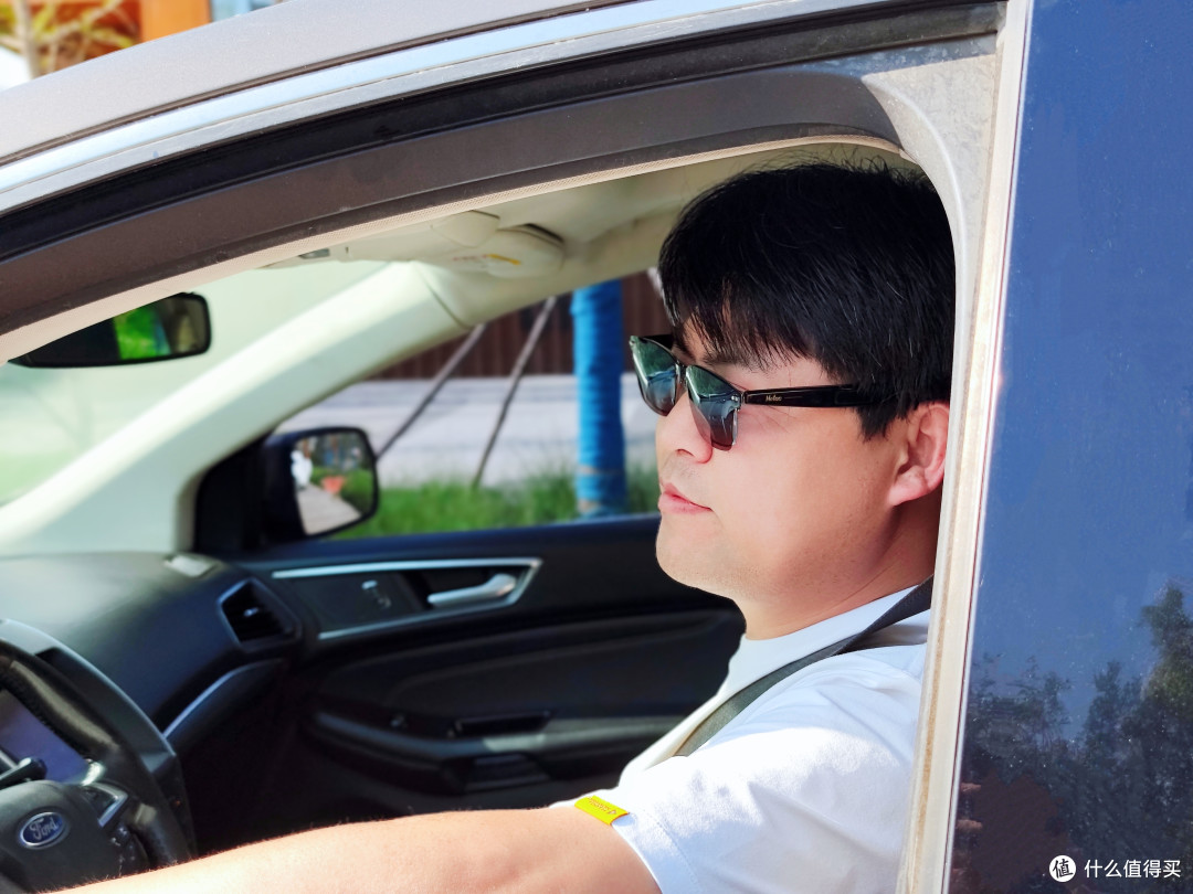 送男友的终极礼物:朗科智能音频眼镜,开车、运动、听歌全能用!