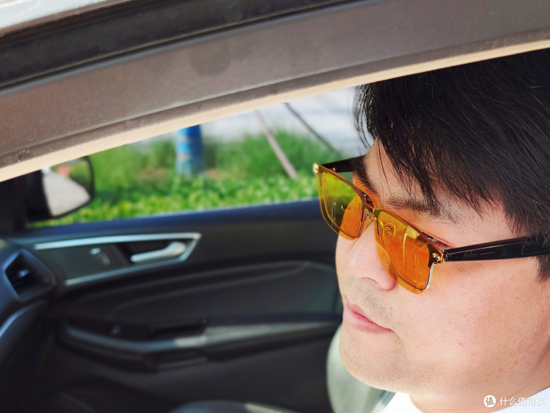 送男友的终极礼物:朗科智能音频眼镜,开车、运动、听歌全能用!