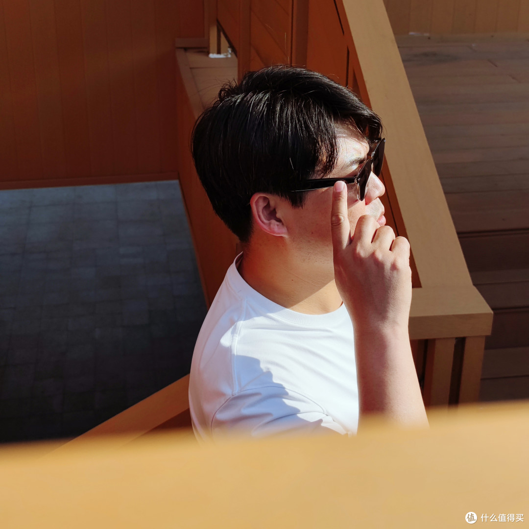 送男友的终极礼物:朗科智能音频眼镜,开车、运动、听歌全能用!