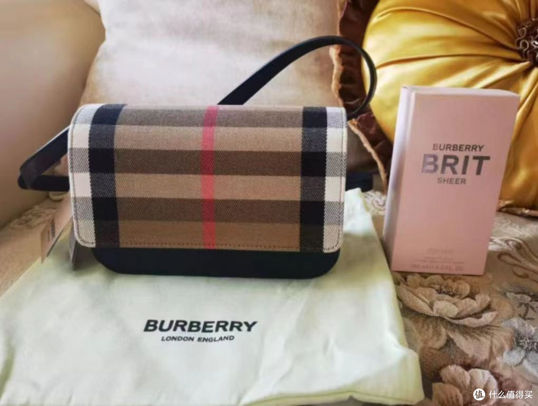 在唯品会2折拿下Burberry,原来普通人也能捡漏奢牌