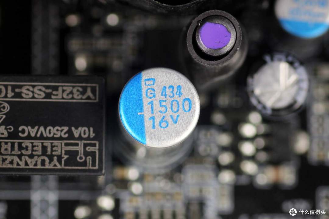 具备80PLUS金牌和PPLP效能金牌，鑫谷数智850W金牌数字电源拆解