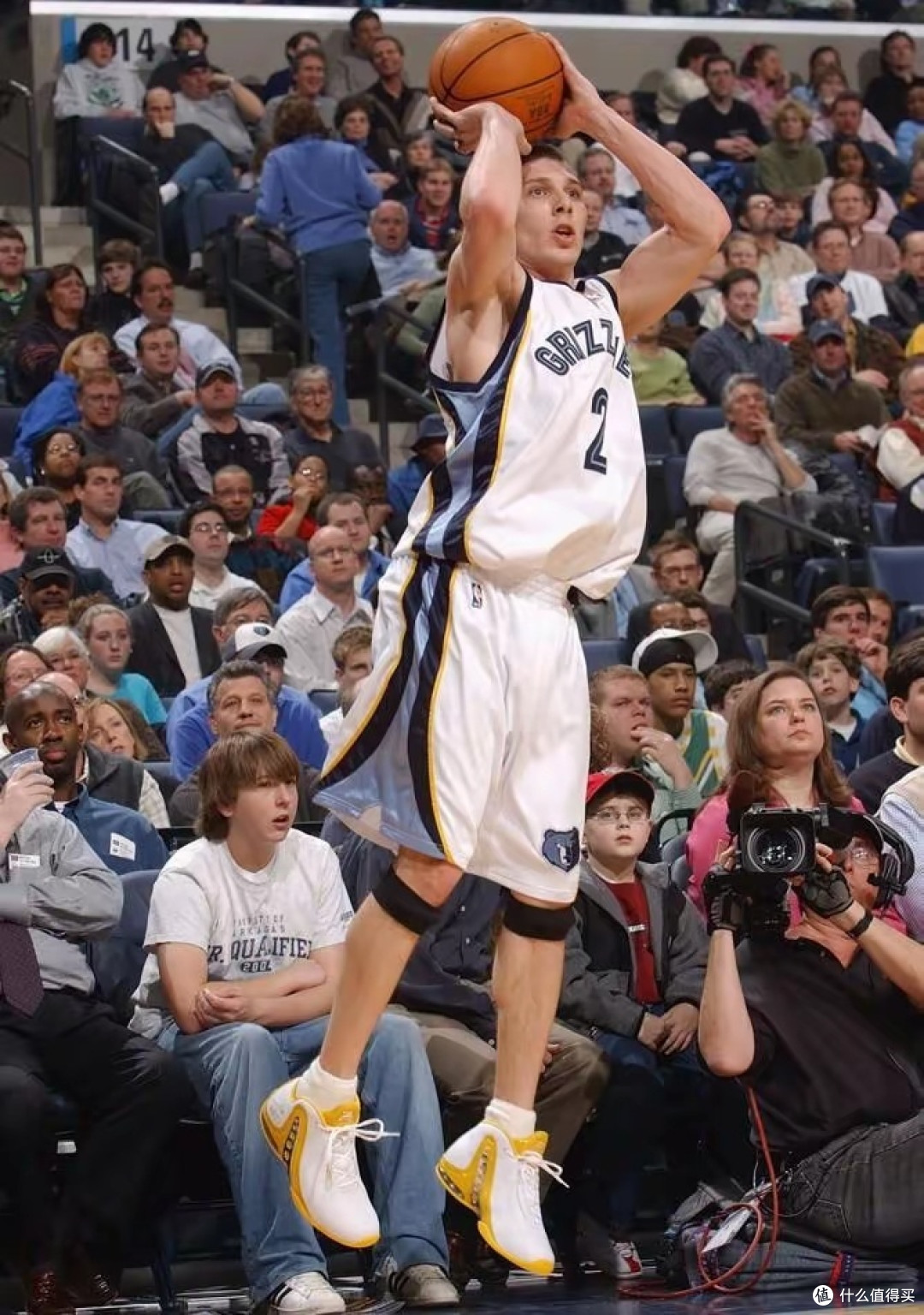 贾森・威廉姆斯:传球艺术的鬼才,撼动NBA江湖!它的球鞋又有哪些
