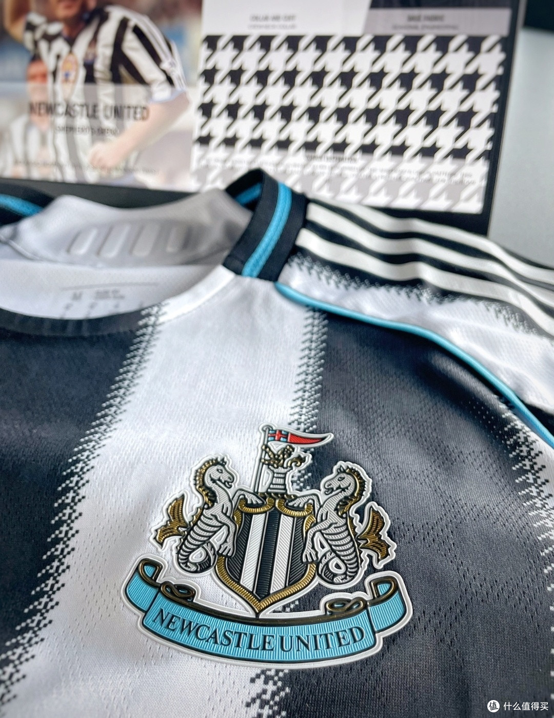 球衣开箱| adidas 纽卡斯尔 25/26 赛季 短袖足球衣