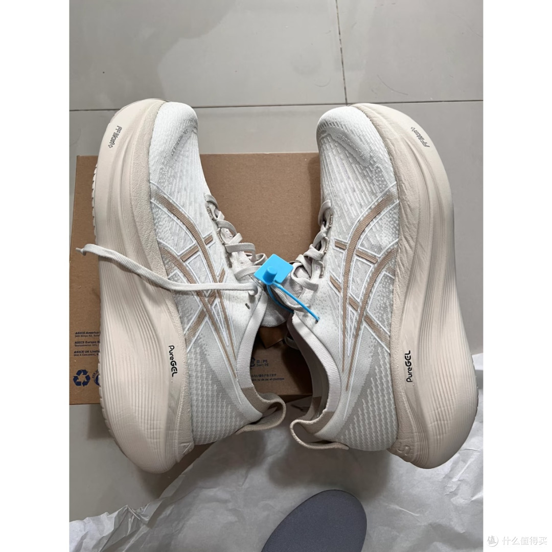 缓震效果真的那么神?试试Nimbus 27