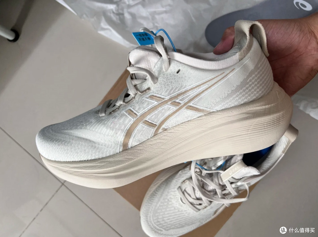 缓震效果真的那么神?试试Nimbus 27