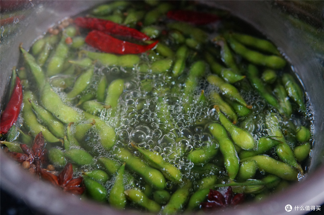 6月高温,提醒年龄大了:多吃2豆和3果,钾含量高,顺利过夏天